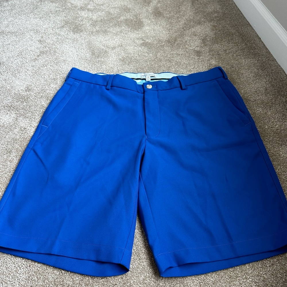 Men’s Peter Millar short